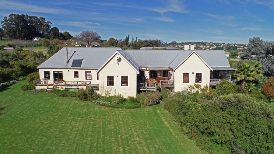 4 Bedroom Property for Sale in Stellenbosch Farms Western Cape